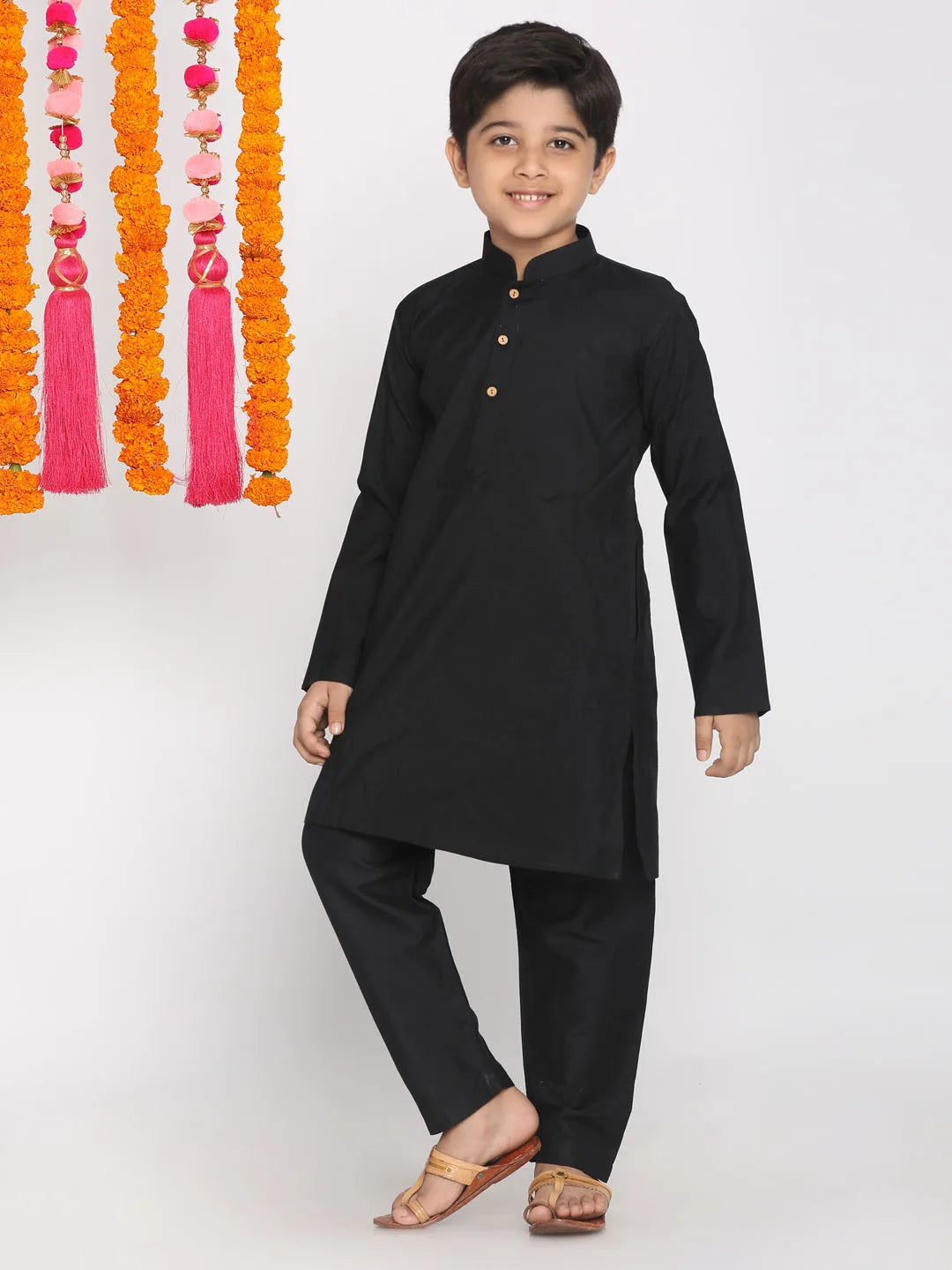 Boys' Black Kurta Pyjama Set