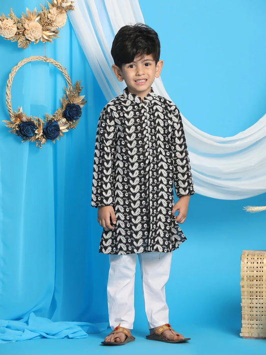 Boys' Black And White Kurta Pyjama Set