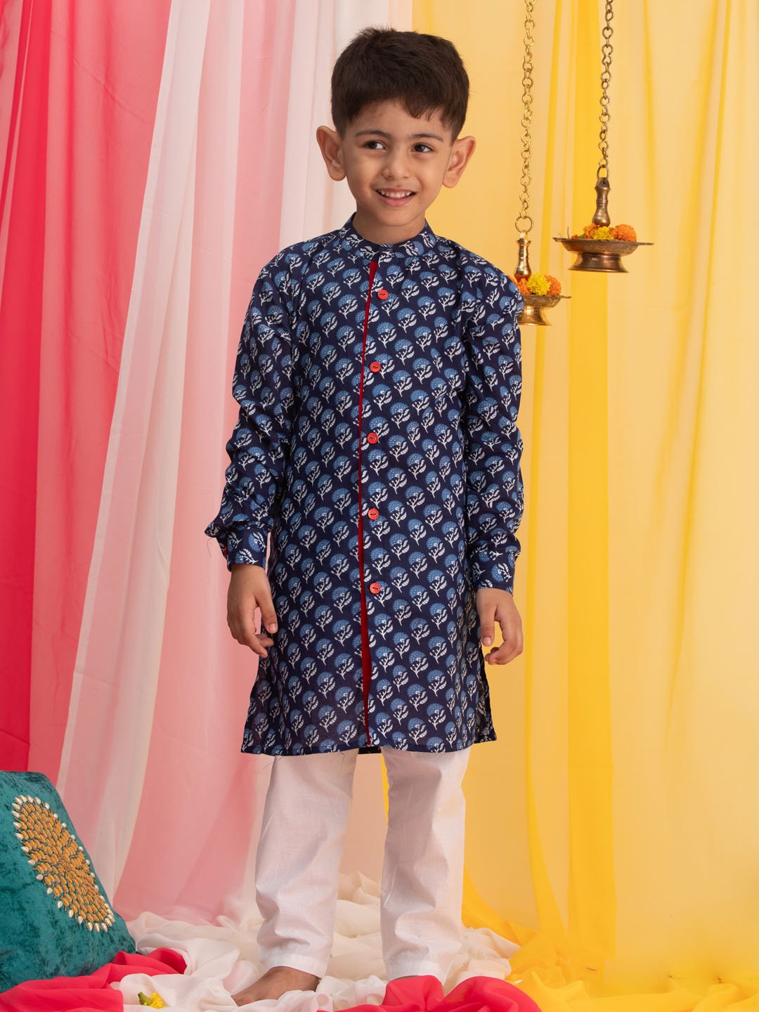 Boys' Blue And White Kurta Pyjama Set