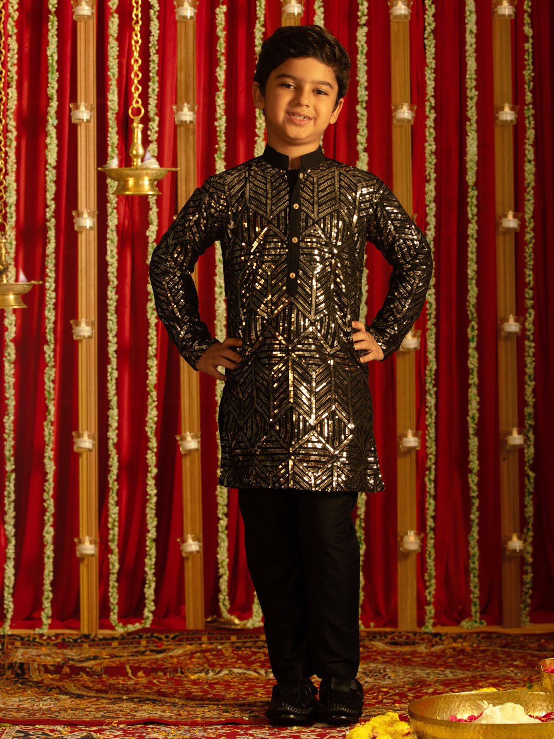 Boys' Black Kurta Pyjama Set