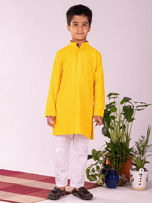 Boys' Yellow And White Kurta Pyjama Set