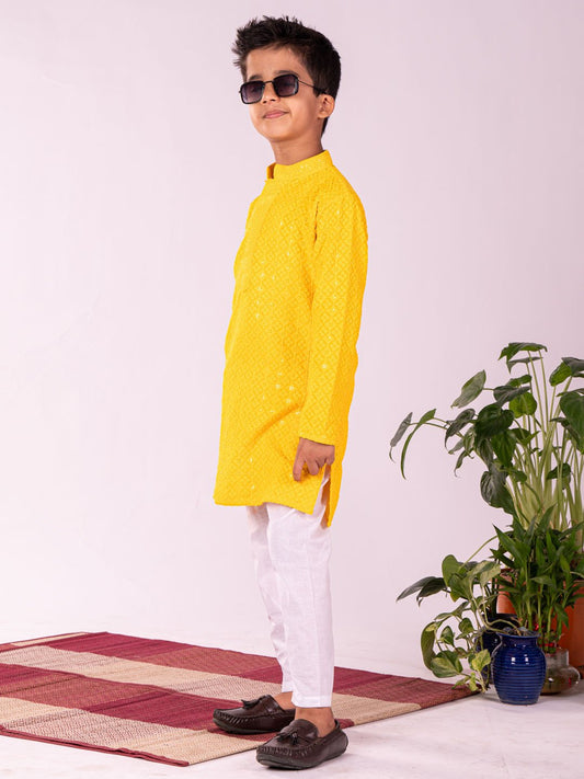 Boys' Yellow And White Kurta Pyjama Set