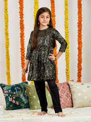 Girls' Black Embellished Kurta Pyjama Set