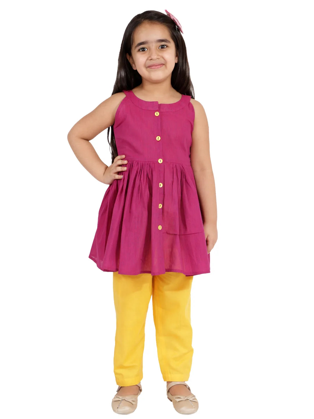 Girls Handloom Cotton Kurta And Straight Pant Set