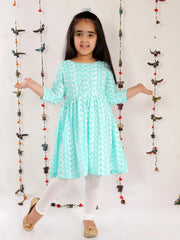 Girls Chikankari Cotton Kurta And Leggings Set