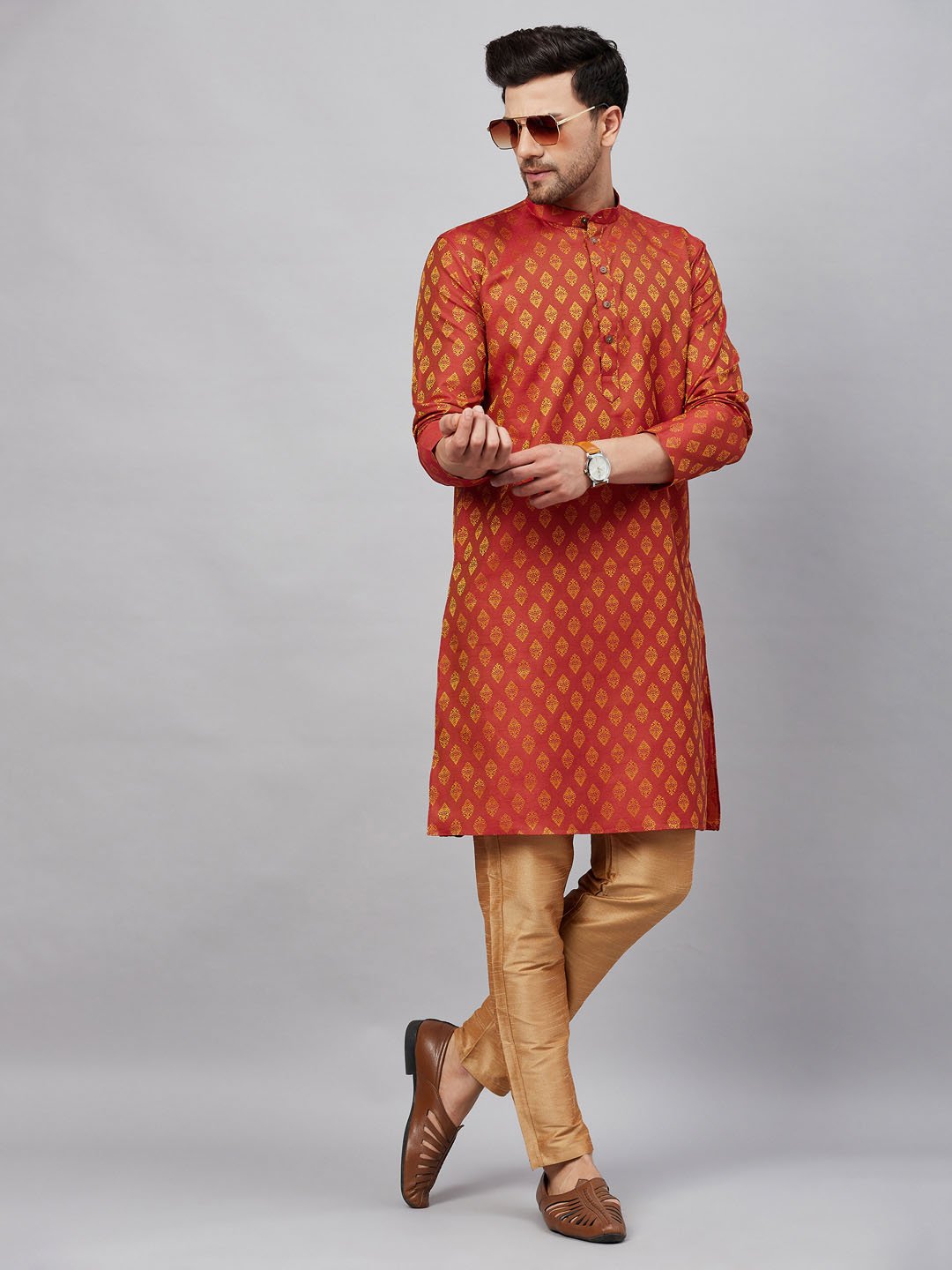 Men's Red And Rose Gold Silk Blend Kurta Pyjama Set