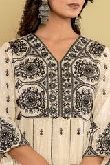 Women Thread Embroidered Anarkali Kurta Paired With Bottom And Dupatta