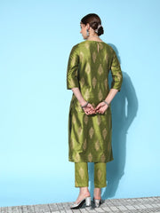 Women Green Floral Printed Gotta Patti Kurta with Trousers