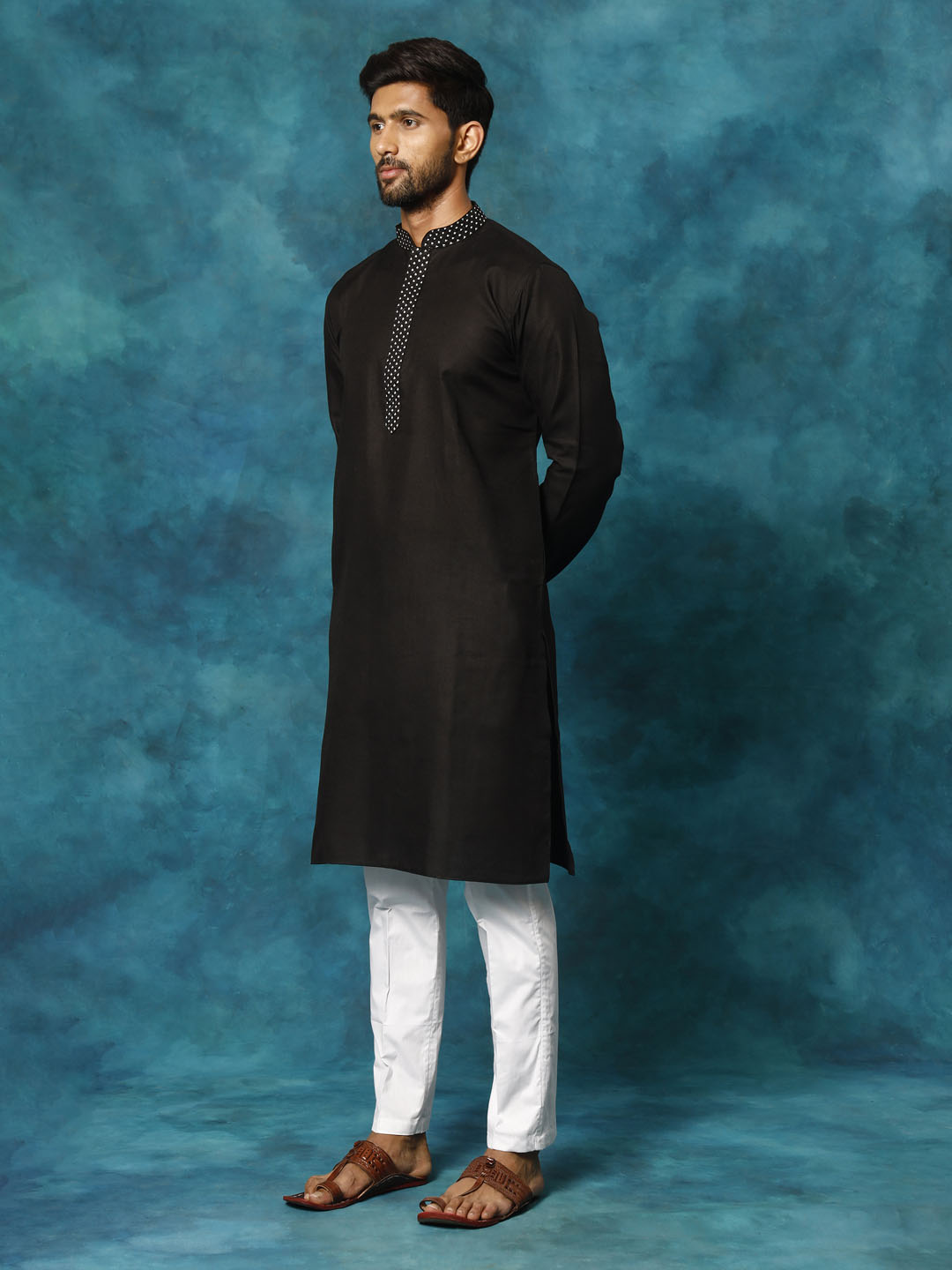 Men's Black And White Cotton Blend Kurta Pyjama Set