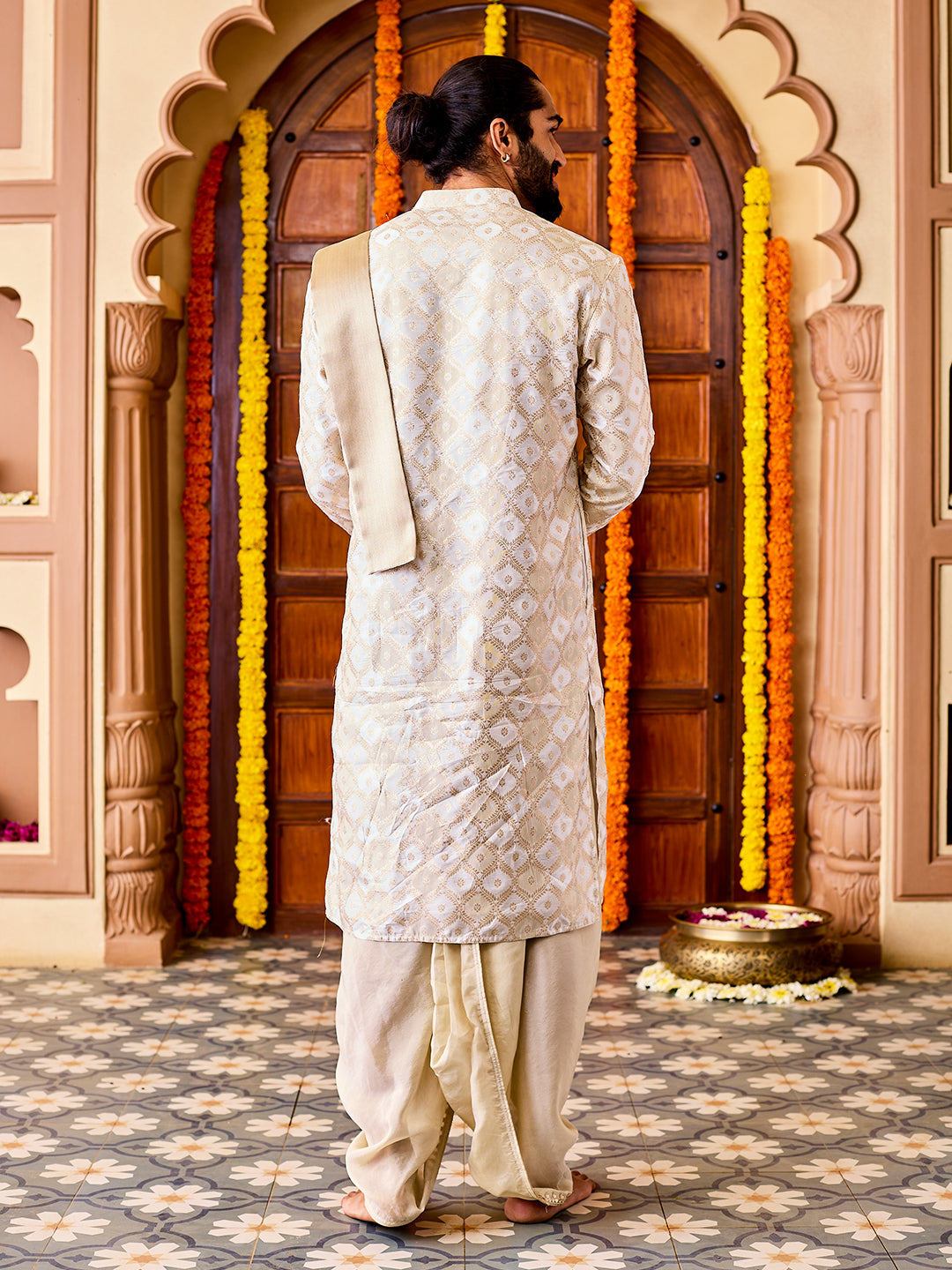 Men's Cream Tissue Benarasi Jacquard Kurta Dhoti And Dupatta Set