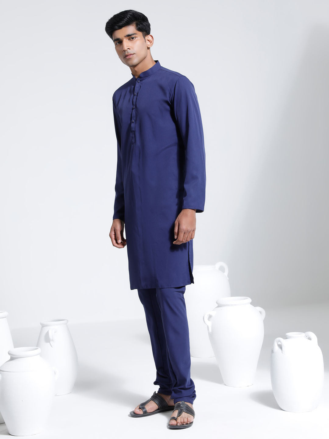 Men's Navy Blue Crepe Kurta And Pyjama