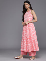 Women Peach And White Floral Printed Anarkali Kurta Paired With Tonal Bottom