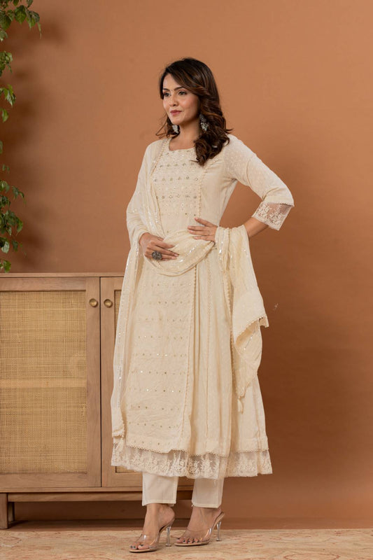 Women Off-White Mirror And Thread Work, Scallop Lace Anarkali Kurta Paired Wirh Embroidered Bottom And Dupatta