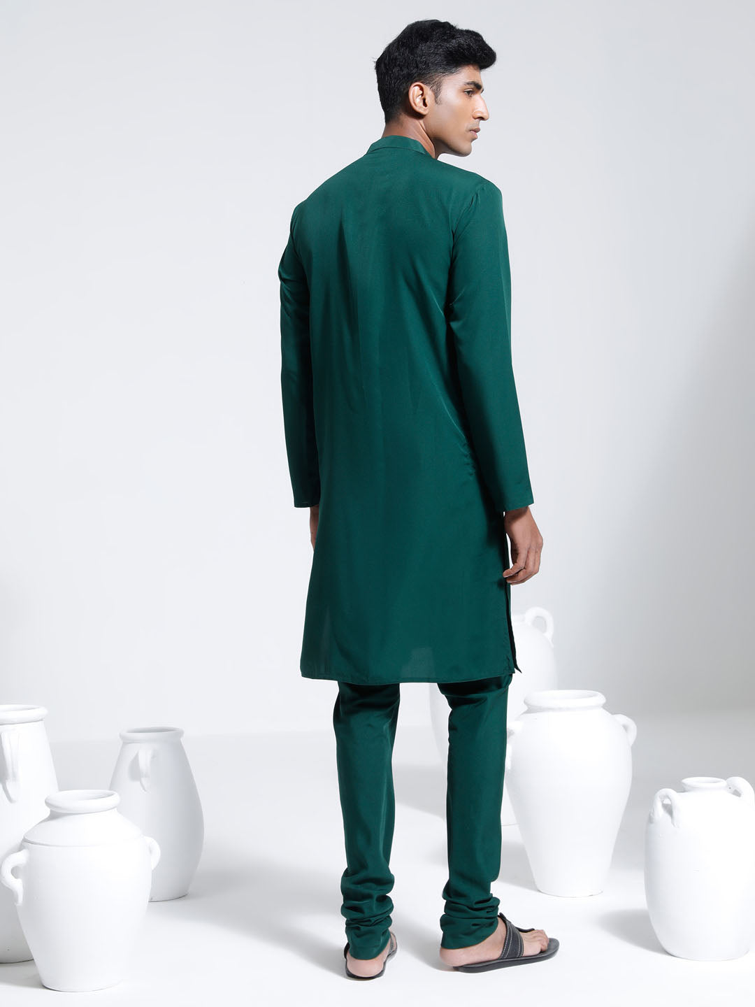 Men's Green Crepe Kurta And Pyjama