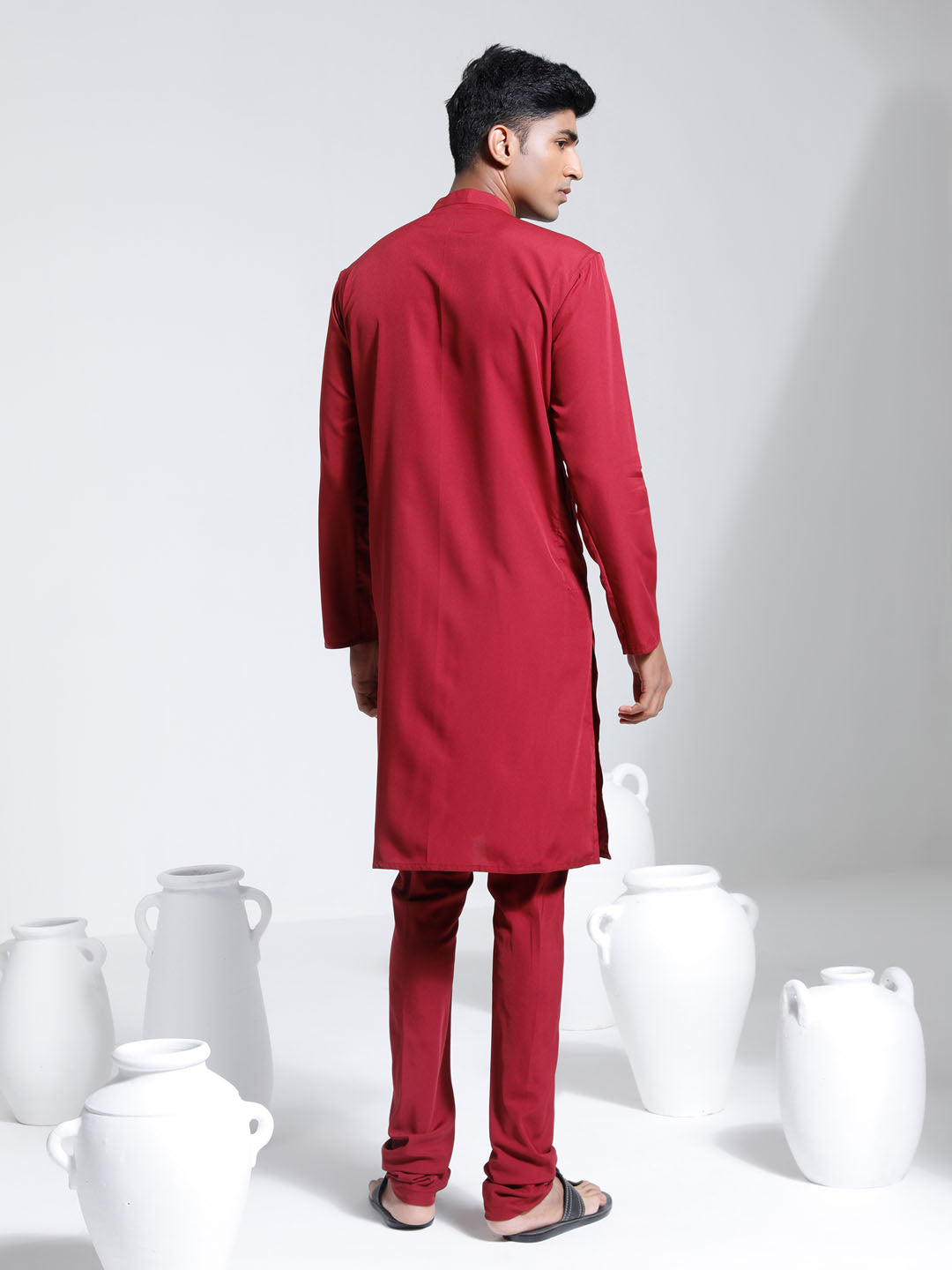 Men's Maroon Crepe Kurta And Pyjama