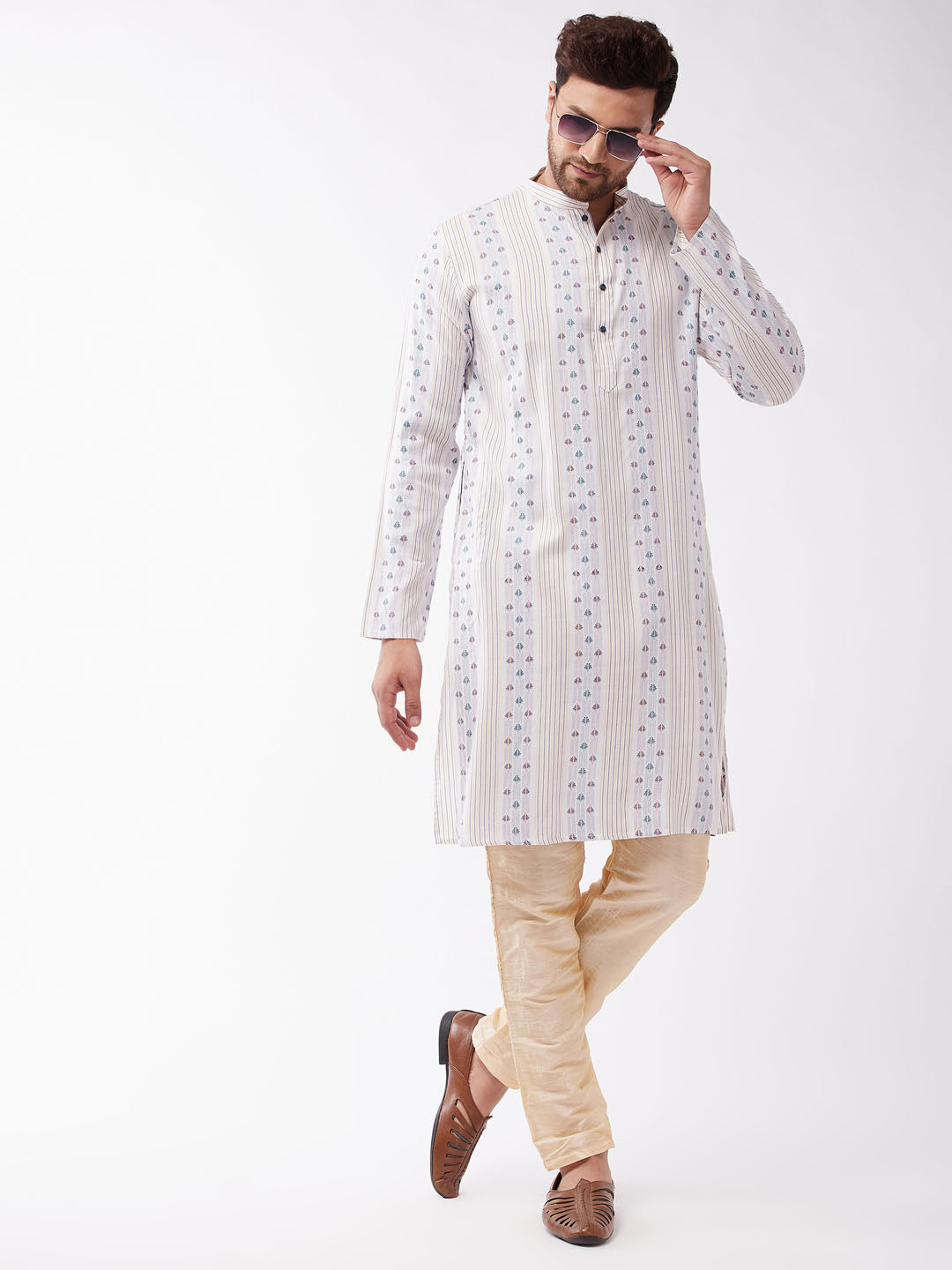 Men's Gold Silk Blend Embroidered Pyjama