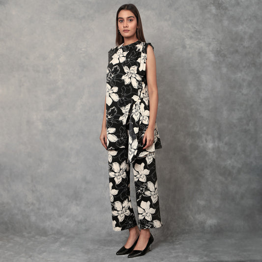 Floral Black And White Narrow Trousers