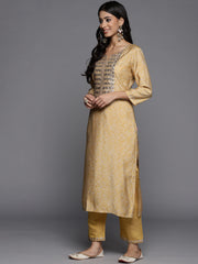 Women digital printed embroidered kurta with straight pant and embroidered dupatta