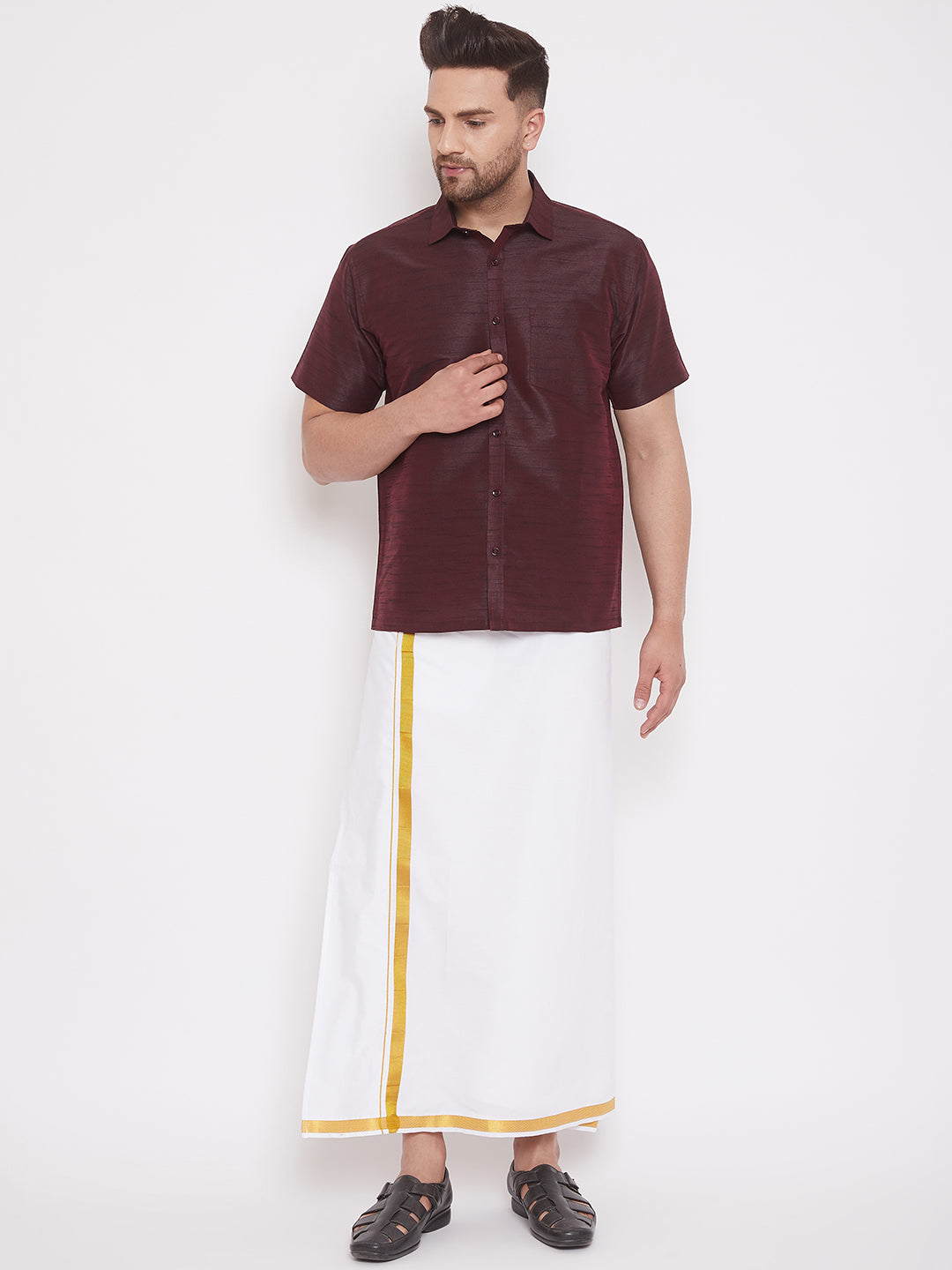 Men's White And Gold Dhoti/Mundu/Vesty