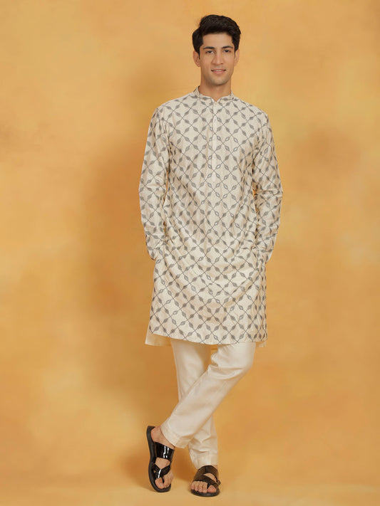 Men's Cream Cotton Blend Kurta And Pyjama Set