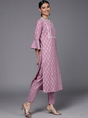 Women printed kurta set paired with printed pant