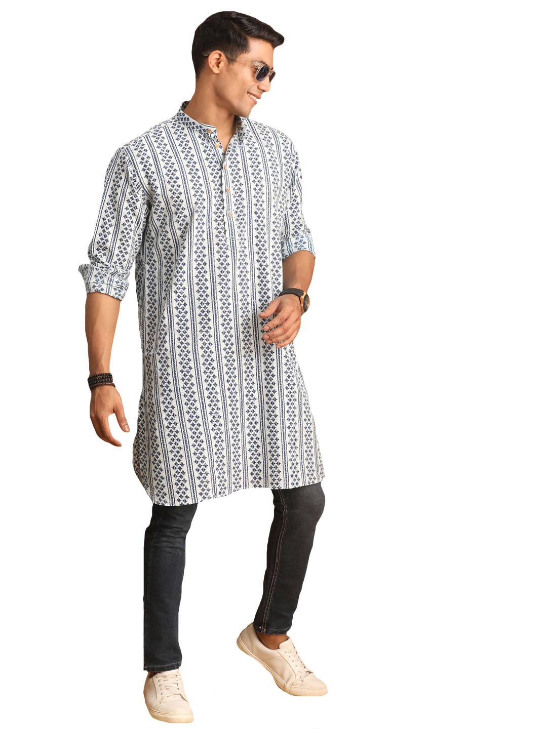 Men's White And Blue Cotton Kurta