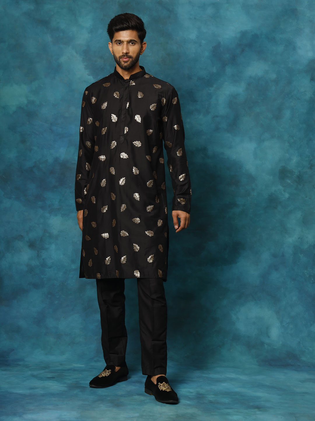 Men's Black Cotton Blend Kurta Pyjama Set