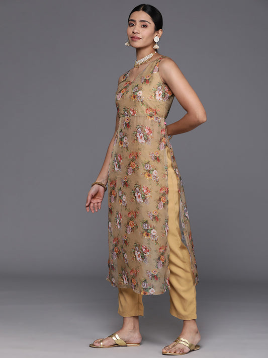 Women Beige Floral Printed V-Neck Sleeveless Straight Kurta Paired With Tonal Bottom