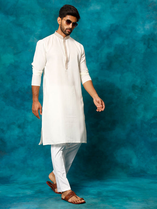 Men's Cream And White Cotton Blend Kurta Pyjama Set