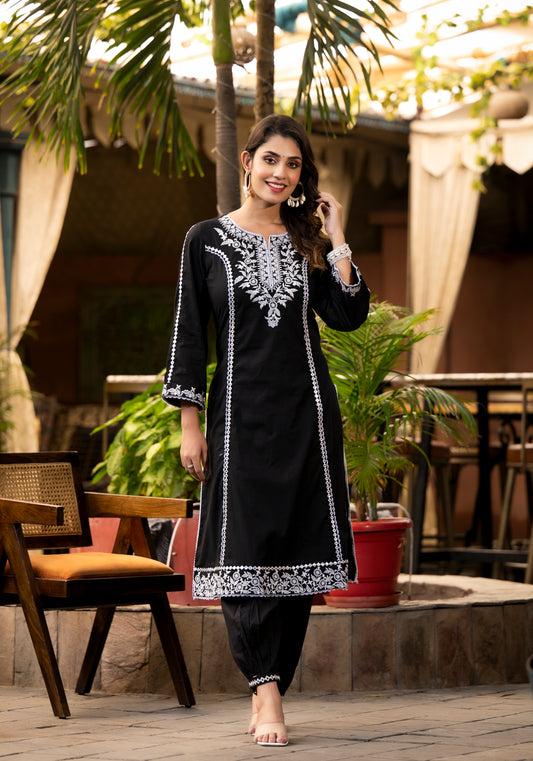 Women Ethnic Motif  Thread Embroidered A-Line Kurta,   Paired With  Afghani Bottom & Dupatta