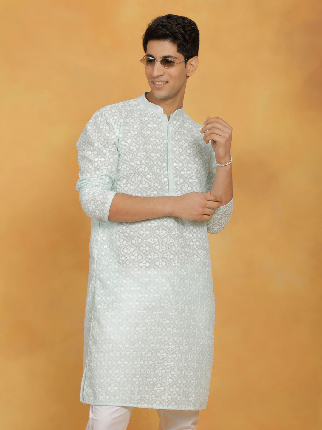 Men's Green And White Cotton Kurta And Pyjama Set