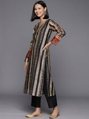 Women Grey And Black Stripe Printed Straight Kurta Paired With Solid Black Bottom And Printed Dupatta