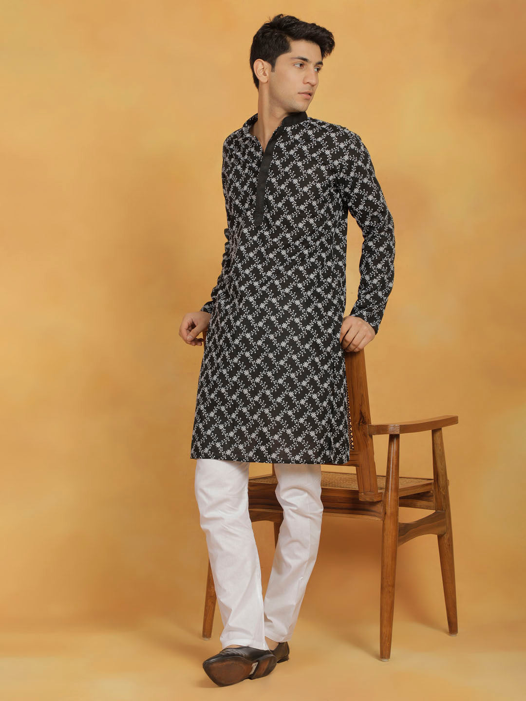 Men's Black And White Cotton Kurta And Pyjama Set