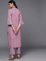 women printed kurta set paired with printed pant