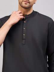 Men's Black Cotton Blend Kurta