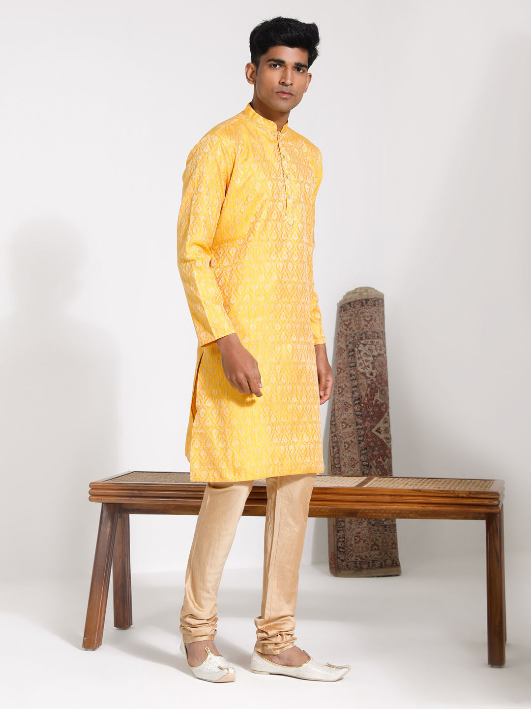 Men's Yellow Silk Blend Kurta And Pyjama Set