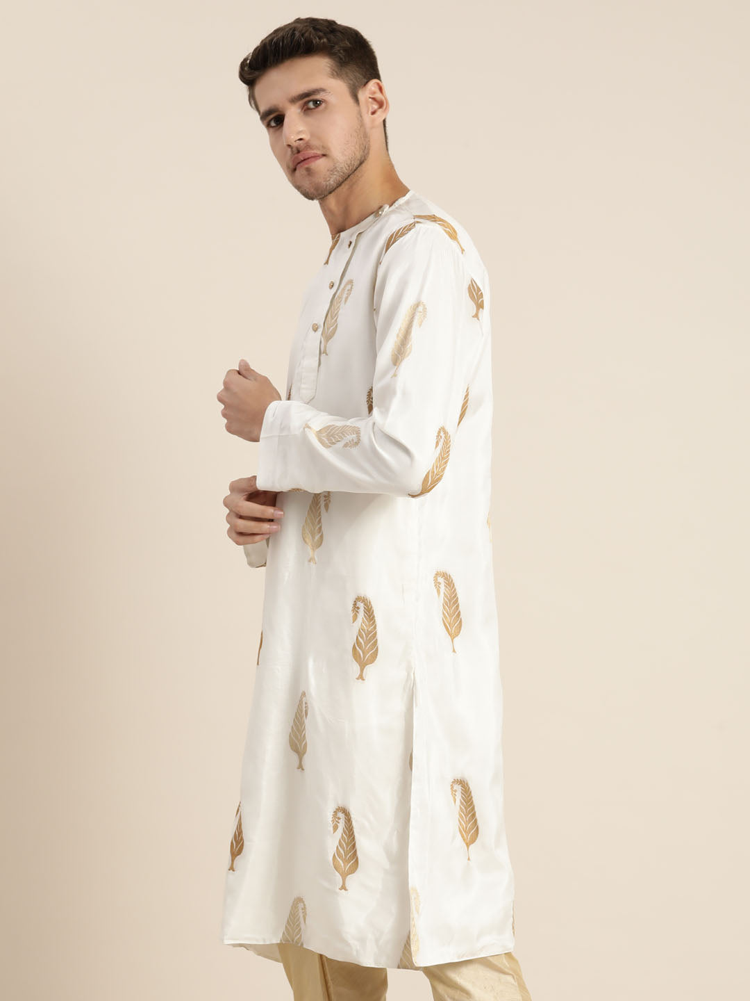 Men's White And Gold Silk Blend Kurta