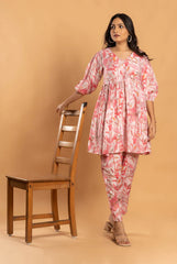 Women Stylist Floral Printed Pink Co-ord Set In Muslin