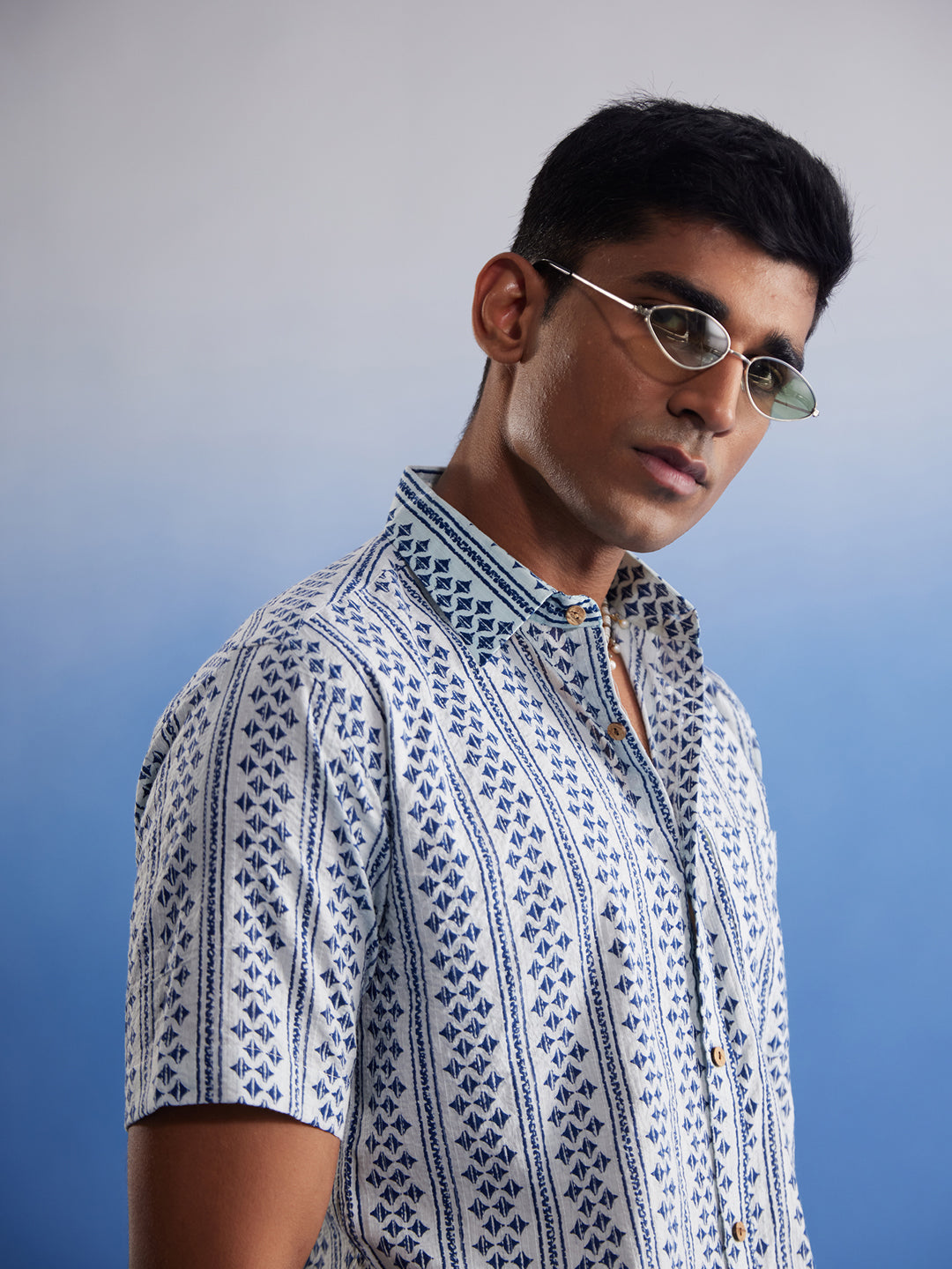 Men's White And Blue Cotton Shirt