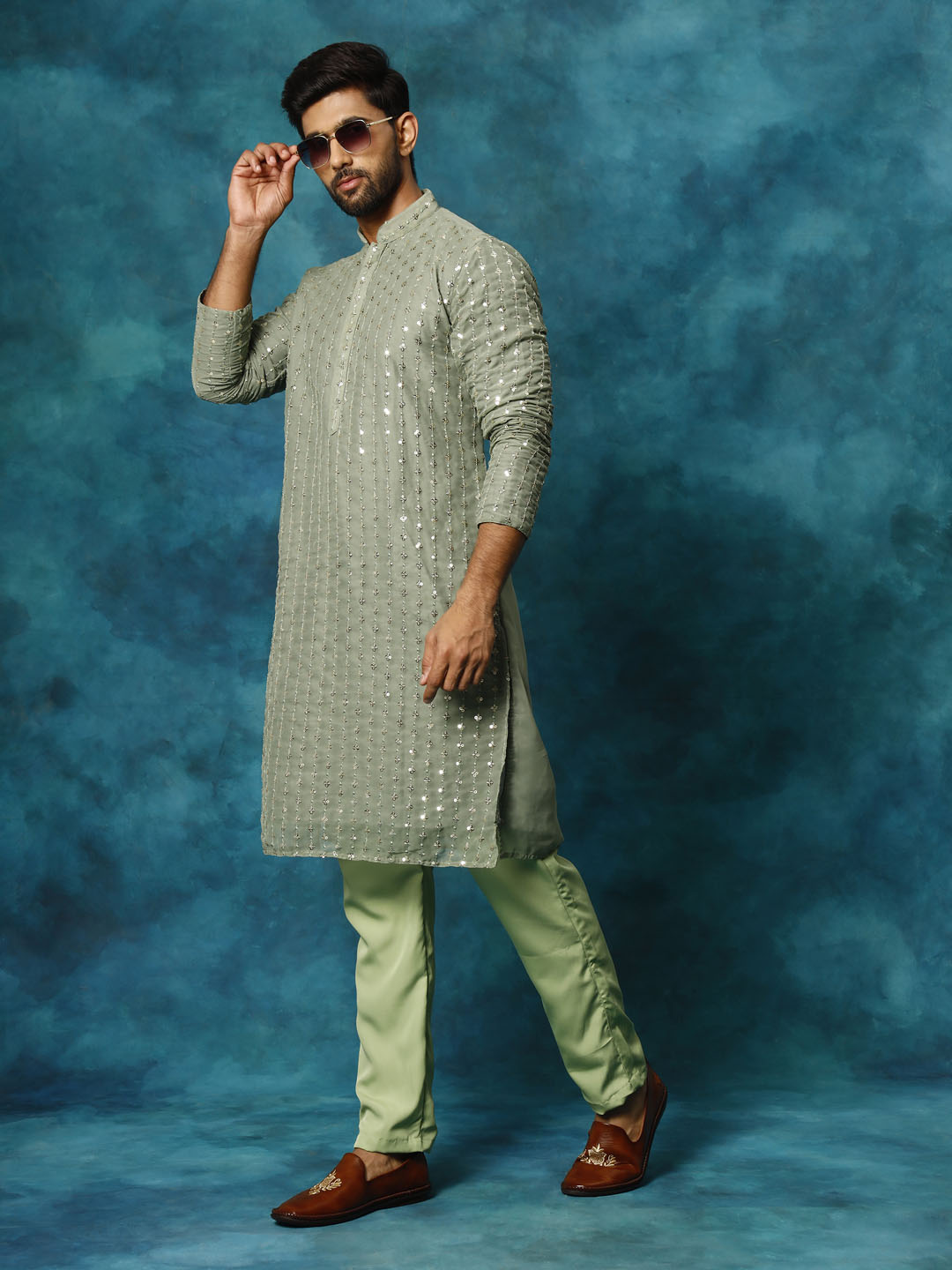 Men's Mint Green Georgette Kurta Pyjama Set