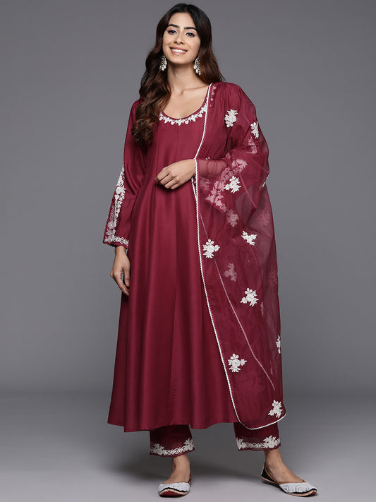 Women Thread Embroidered Round Neck With Full Sleeve Anarkali Kurta Paied With Tonal Bottom And Dupatta