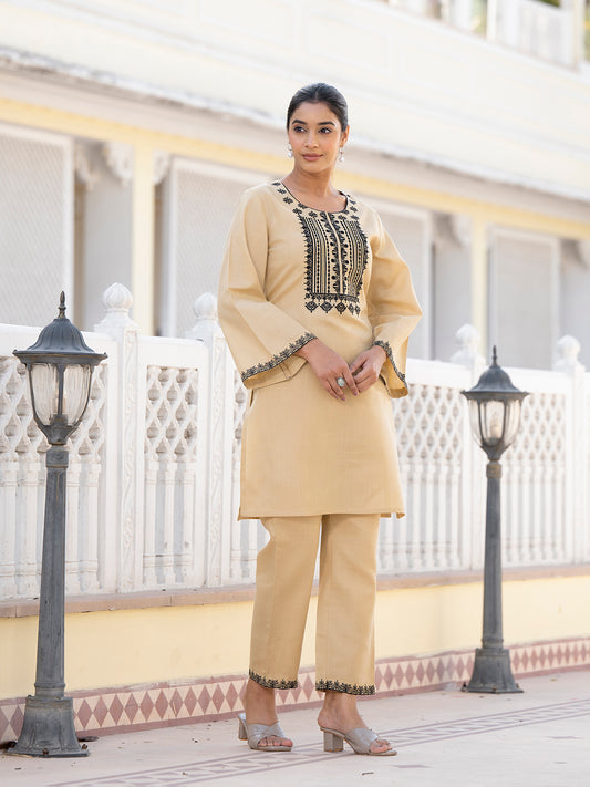 Women Beige Thread Embroidered Co-Ord Set