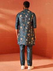 Men's Gray Silk Blend Jacket,Kurta And Pyjama Set.