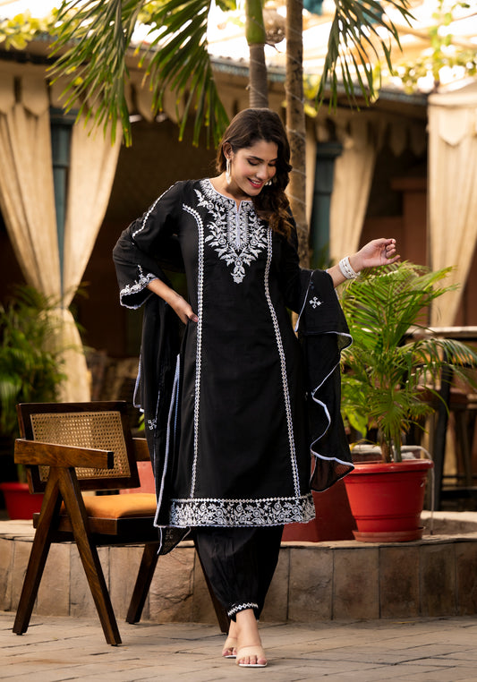 Women Ethnic Motif  Thread Embroidered A-Line Kurta,   Paired With  Afghani Bottom & Dupatta