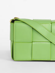 Women's The Interwine Sling Bag - Kelly Green