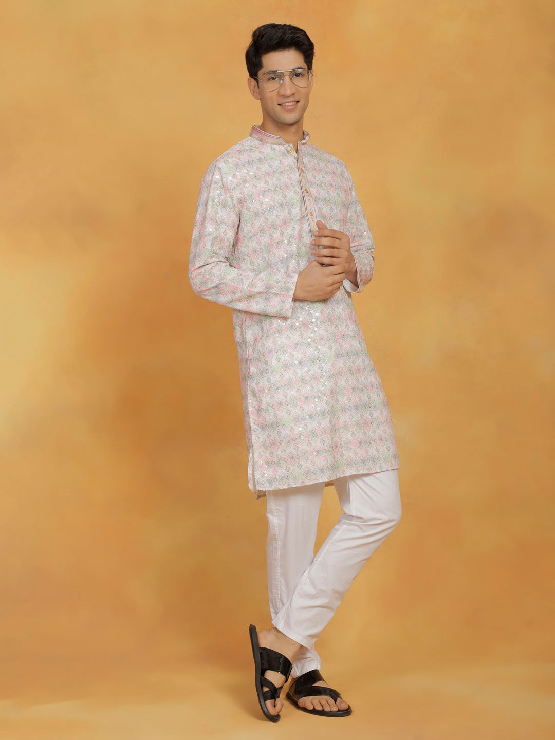 Men's Pink And White Cotton Blend Kurta And Pyjama Set