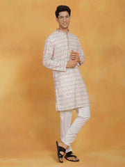 Men's Pink And White Cotton Blend Kurta And Pyjama Set