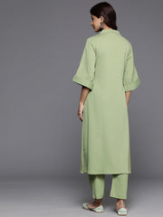 Women Green Shirt Collar Neck A-Line Kurta Paired With Tonal Bottom