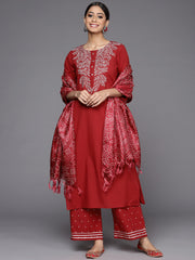 women straight emroidered kurta with printed bottom