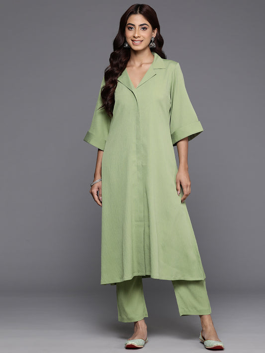 Women Green Shirt Collar Neck A-Line Kurta Paired With Tonal Bottom